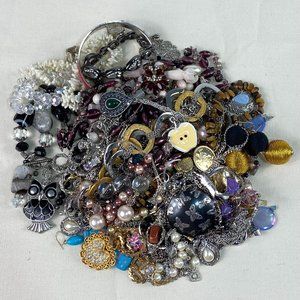 2+ Pound Lot of Jewelry Vintage & Modern ALL Wearable Necklace Bracelet Earrings